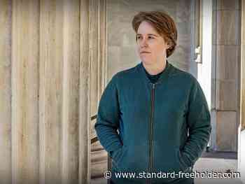 Dual Canadian-U.S. citizens feel confusion, fury