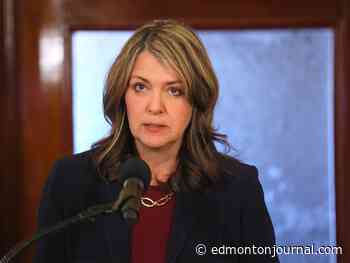 Prime Minister Mark Carney says he will maintain emissions cap, despite Premier Danielle's Smith calls to end it