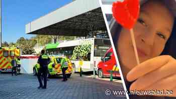 Herdenking voor Ilayda die werd aangereden in station Genk: “Heel jammer dat we haar sweet 16 niet kunnen vieren”