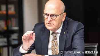 Gouverneur krijgt coachende rol bij gemeenten waar het rommelt