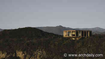 CR House / LOTE STUDIO + Ignacio Ferreira