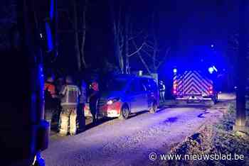 Minderjarigen dringen binnen in verlaten chalet en stoken vuurtje
