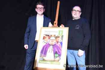 Leerkracht Edwin Vandermeeren prijkt op vernieuwde paasaffiche: “Ik moest meteen aan mijn ouders denken”