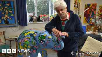 Royal Academy artist leading the herd at 95