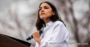 Former Clinton Pollster Stunned: 'I've Never Seen Anything Like This'