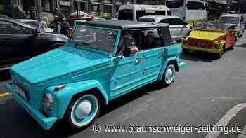 Hier ist der VW „Kübel“ bei Touristen eine beliebte Attraktion