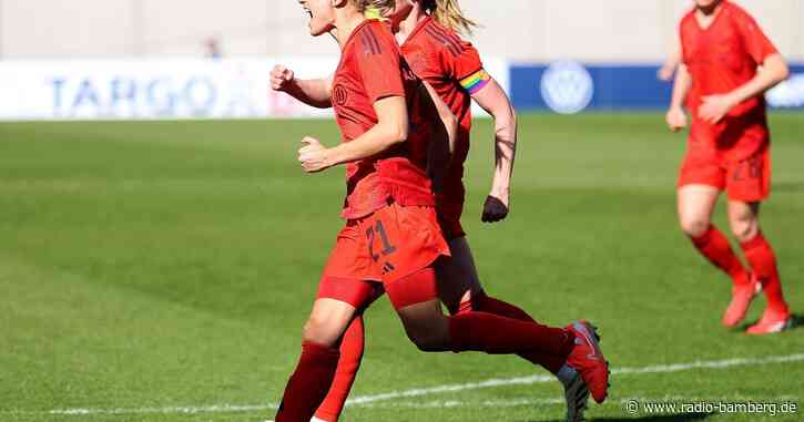 Dreierpack von Harder: Bayern-Fußballerinnen im Pokalfinale