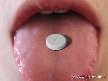 L'ultima assurda sfida su Tik Tok: prendere tanto paracetamolo per finire in ospedale 