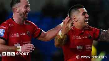 Salford beat Giants for first Super League win