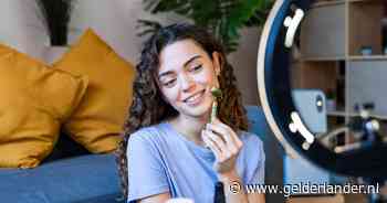 Koffieklysma om te detoxen, met een steen je gezicht masseren: werken deze beautytrends op TikTok echt?