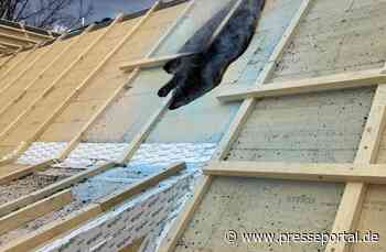 FW Ratingen: Dachstuhlbrand in Ratingen Lintorf