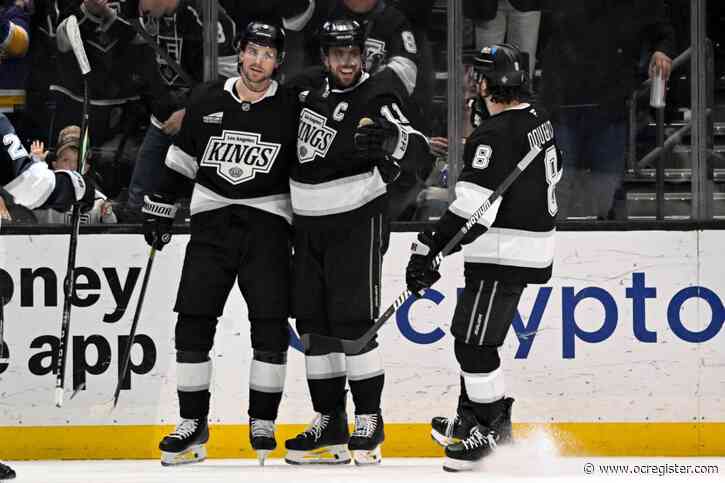 Kings show dominance in blowing past Hurricanes