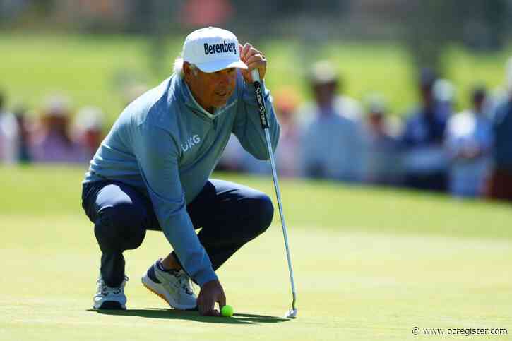 Fred Couples, Miguel Angel Jimenez lead 2nd round of Hoag Classic