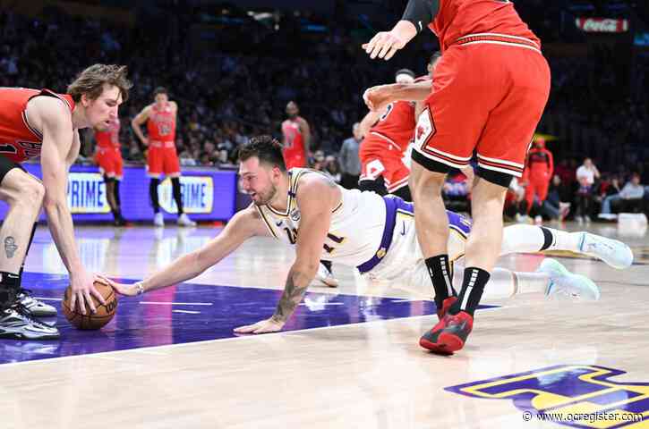 Replenished Lakers give up season high in points, fall to Bulls