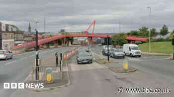 Double red lines proposed for busy bus route