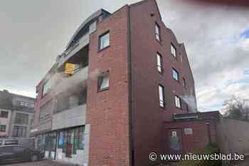 Appartement onbewoonbaar na brand, twee personen naar ziekenhuis