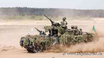 Militärübung: Niederländisches Heer probt Rheinüberquerung