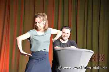 Kabarettnacht Warburg: Shitstorm, KI und der Butzemann im PZ