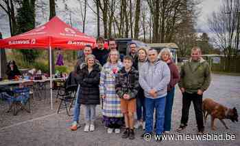 Ouders kamperen voor Beringse school: “Dit is de enige manier om zeker te zijn van een plek”