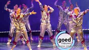 Beringse dansschool geeft show op cruiseschip in Barcelona: “Podium begon te schudden toen we een flikflak moesten doen”