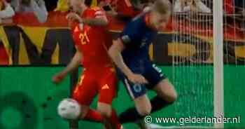 Twijfels over penalty voor Spanje tegen Oranje: ‘Hij is wel makkelijk gegeven’
