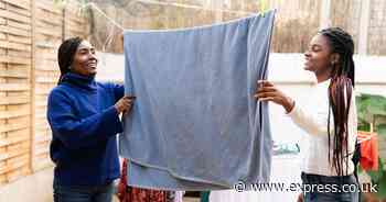 Hard towels will be soft again after adding 1 common kitchen ingredient to washing machine