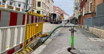 Wasserrohrbruch in Hannovers Oststadt: Haushalte ohne fließendes Wasser