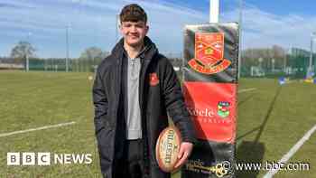 Student's rugby paralysis inspires marathon goal