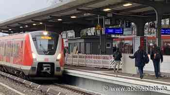 24-Jähriger stürzt vor S-Bahn – Sicherheitsraum rettet ihn