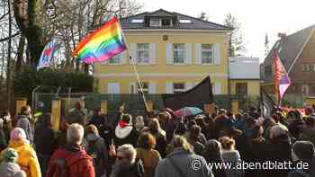 Rein darf, wer „rechts“, „deutsch“ und „Student“ ist – Bündnis warnt