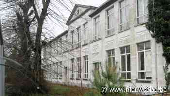 Kijk nu gewijzigde plannen van residentie Wybrecht in oude jongensschool in