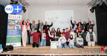 Erfolgreich mit Elektroschrott: Realschule Misburg gewinnt „E-Waste-Race“