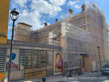 À Grasse, les façades du Musée International de la Parfumerie se refont une beauté