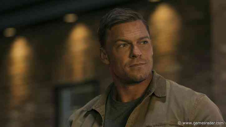 Reacher star is rooting for Alan Ritchson to be the next Batman in the DCU: "I think he would be the best Batman we've ever had"