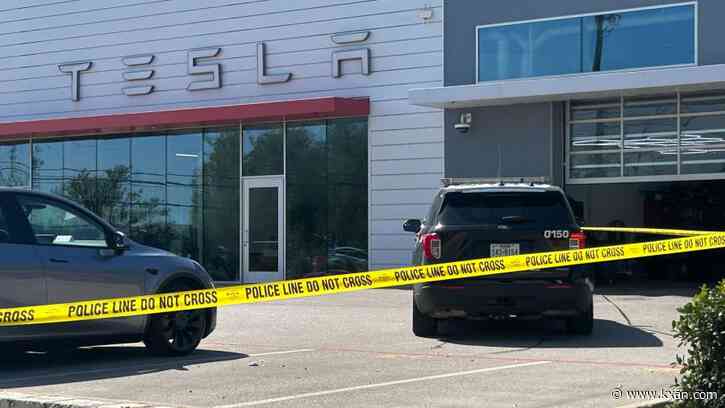 'Incendiary' devices found at Austin Tesla showroom