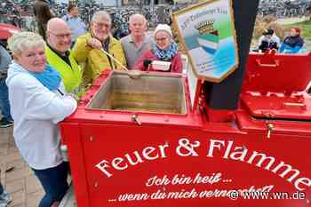 Helfer aus dem Tecklenburger Land auf dem Bremer Platz
