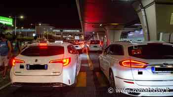 Il privilegio di lavorare come tassista nel Comune di Fiumicino: tariffe più alte, parcheggi e meno code