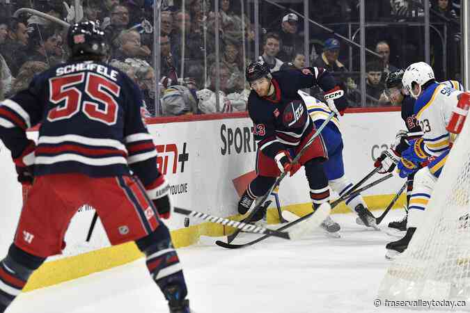 Jets forward Gabriel Vilardi out week-to-week as playoffs loom