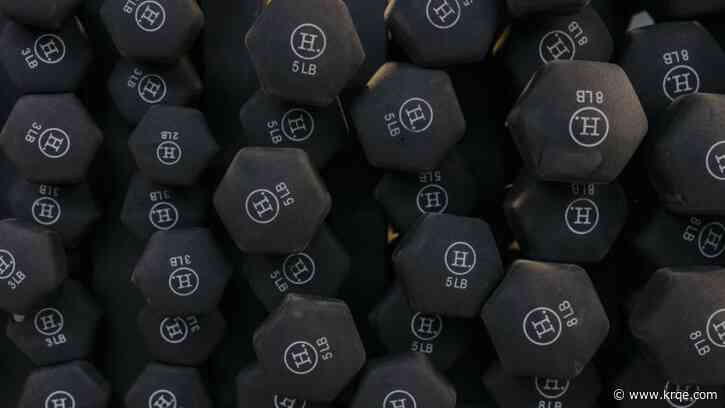 Fitness coach's morning routine goes viral