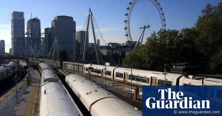 Thousands of jobs ‘could go as part of UK government’s rail shake-up’