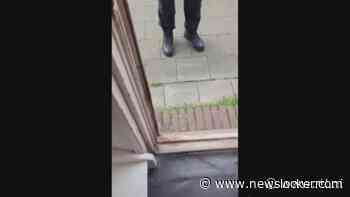 Politie bezoekt vrouw die bij demonstraties is geweest: 'Dit is erg kwalijk'