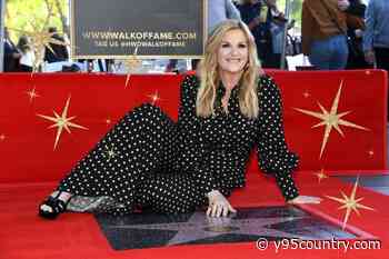 Trisha Yearwood ‘Overwhelmed’ to Receive a Star on the Hollywood Walk of Fame [Pictures]