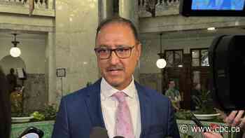 Edmonton's mayor is taking a leave of absence to run federally. What happens next?