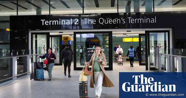 Airlines could take legal action over Heathrow shutdown