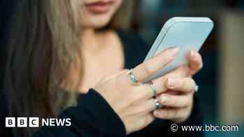 Meta considers charging for ad-free Facebook and Instagram in the UK