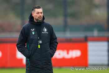 Bosschaart onthult: 'Niemand weet dit, maar hij speelde met gebroken rib bij Feyenoord'