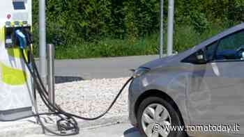 La carica delle colonnine elettriche su Roma: ecco quante sono e quante saranno municipio per municipio