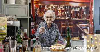 'Let's all go to the pub': Centenarian celebrates milestone birthday