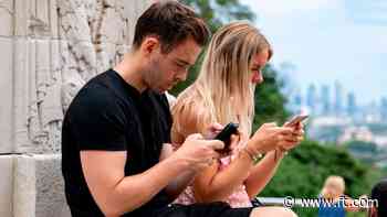 Britons could make satellite calls using smartphones by end of 2025