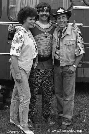 Dialectavond Dree Marken vijftig jaar Normaal centraal